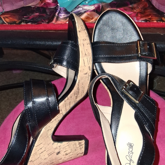 Jacylyn Smith Maxey Black Platform Buckle Slingback Sandals Size 10 NWOT - Picture 11 of 13